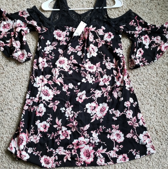 Francesca's Blue Rain Beautiful Floral Dress - Picture 3 of 3